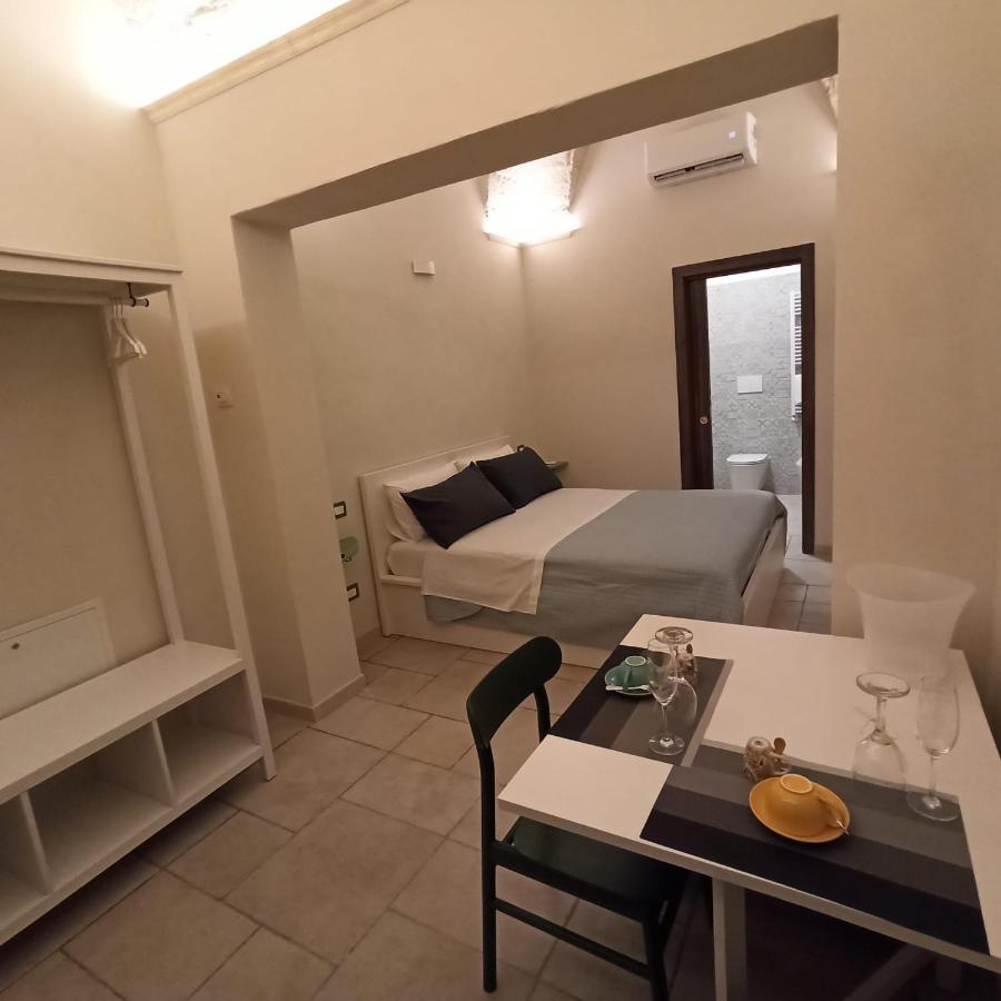 18 Mq Hotel Pulsano Kültér fotó