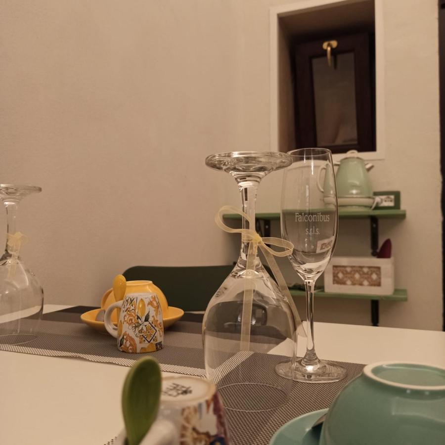 18 Mq Hotel Pulsano Kültér fotó